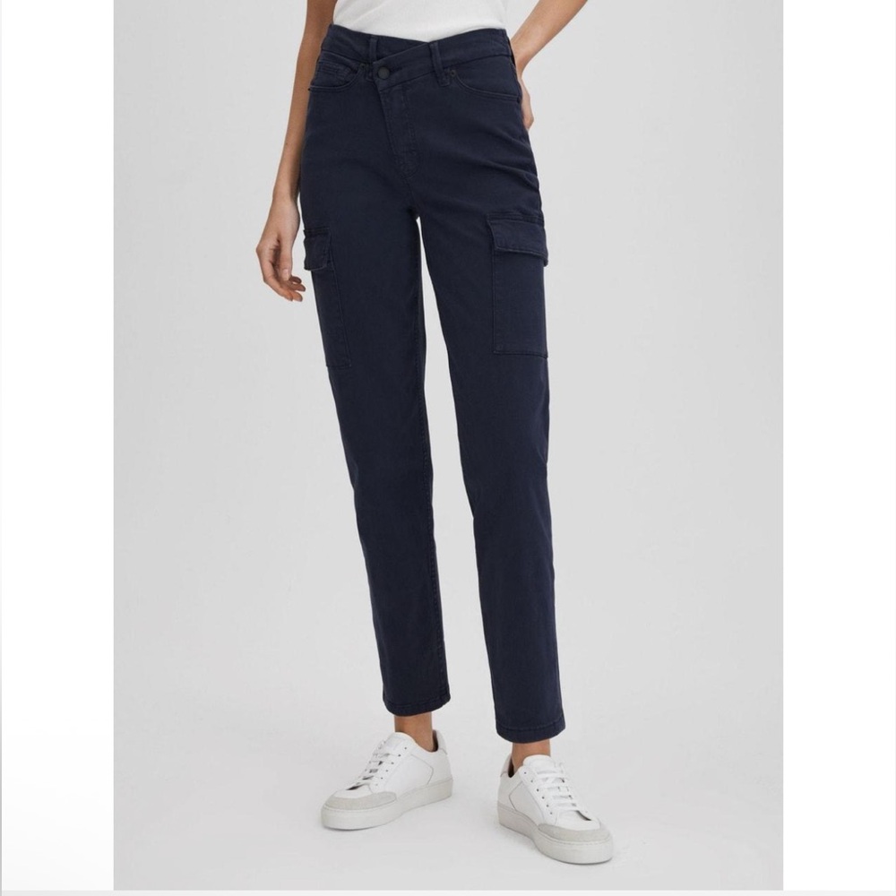 Good American Navy Cargo Good Classic Pants Size 4/27